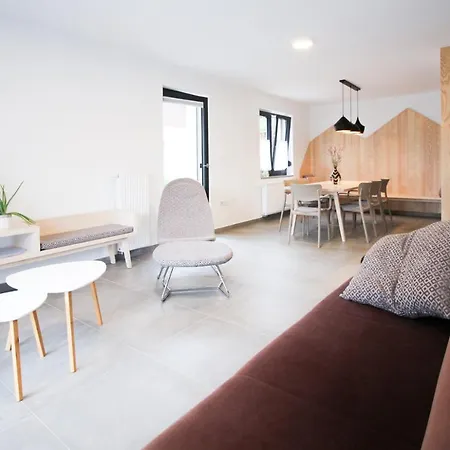 Alpa Appartement *