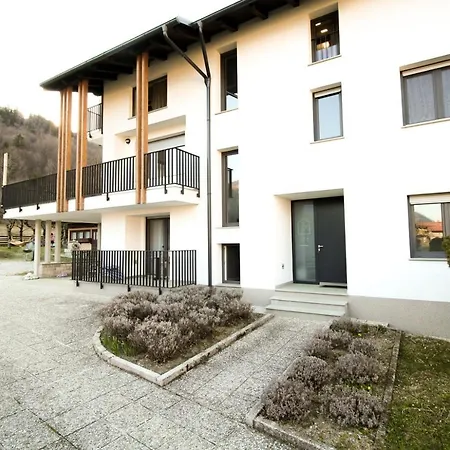 Alpa Appartement *